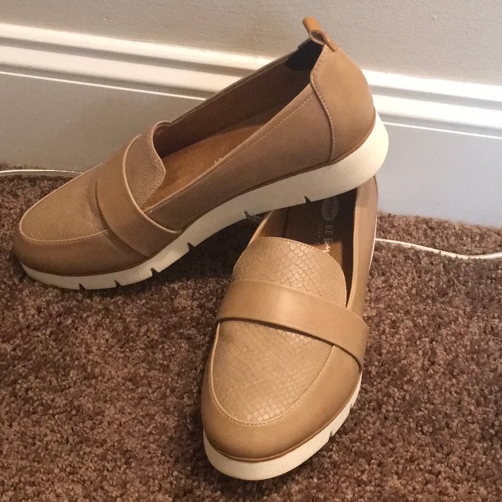 Dr. Schools Be Energized Loafers